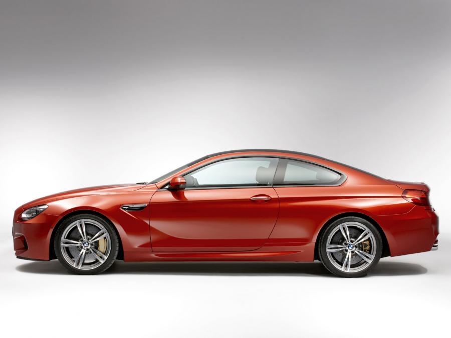 BMW M6 Coupe 2012 года  (фото 11 из 30)
